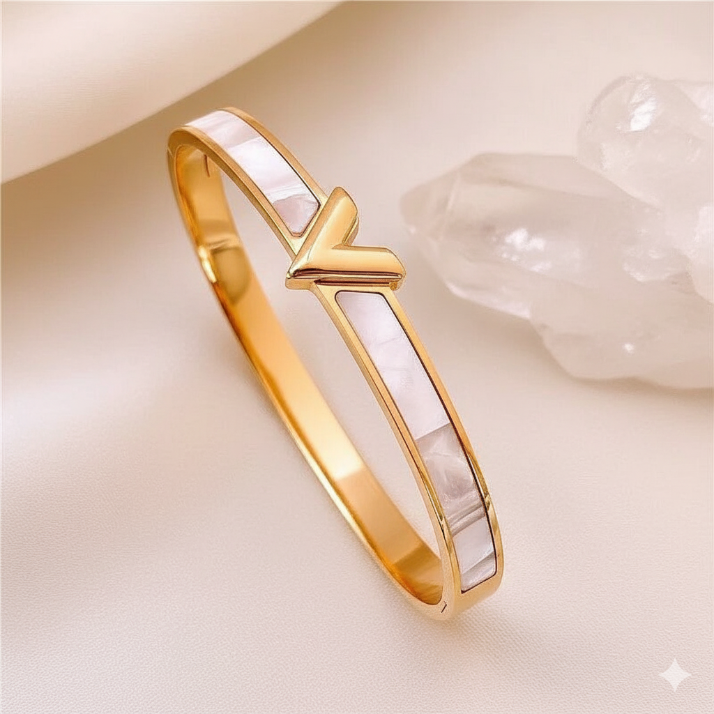 Premium V Bracelet