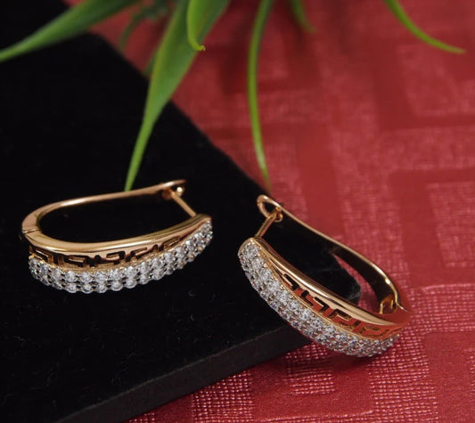 Rose Gold Plated Curve Shaped Cubic Zirconia Earring