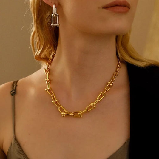 Paper Link Necklace