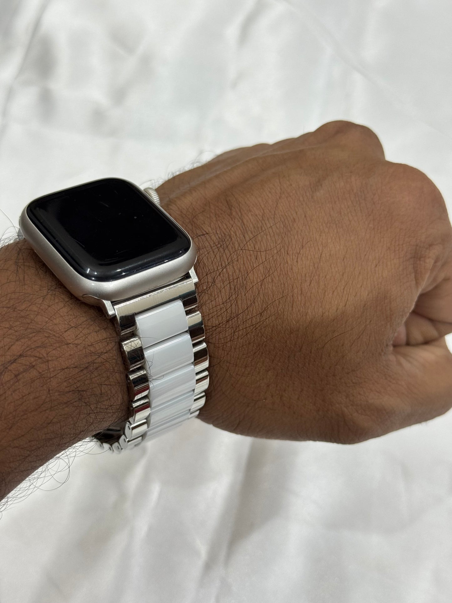 Model wearing Ceramic 3-Link Band 
