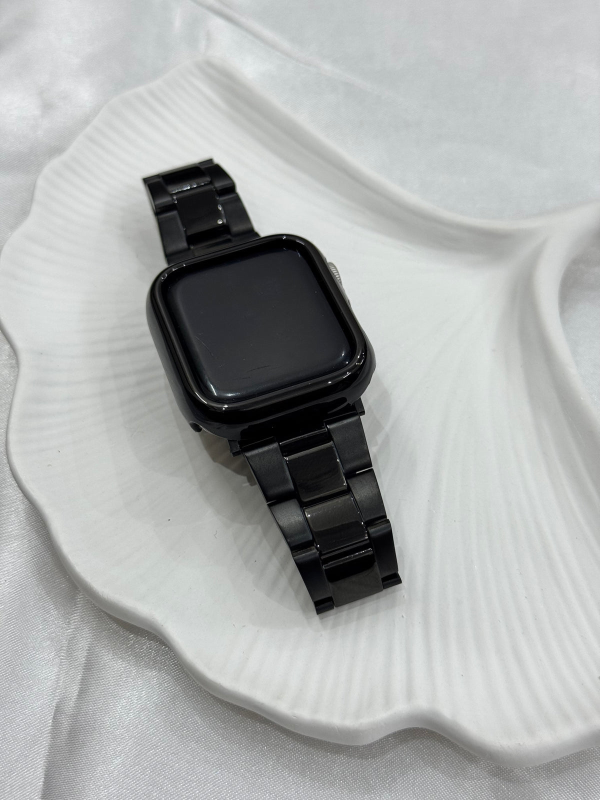 Classic 3-Link Black Band  with watch