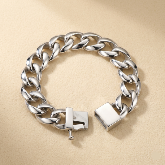 Front View of Mens 18mm Cuban Link Bracelet by Evoke Jewellery