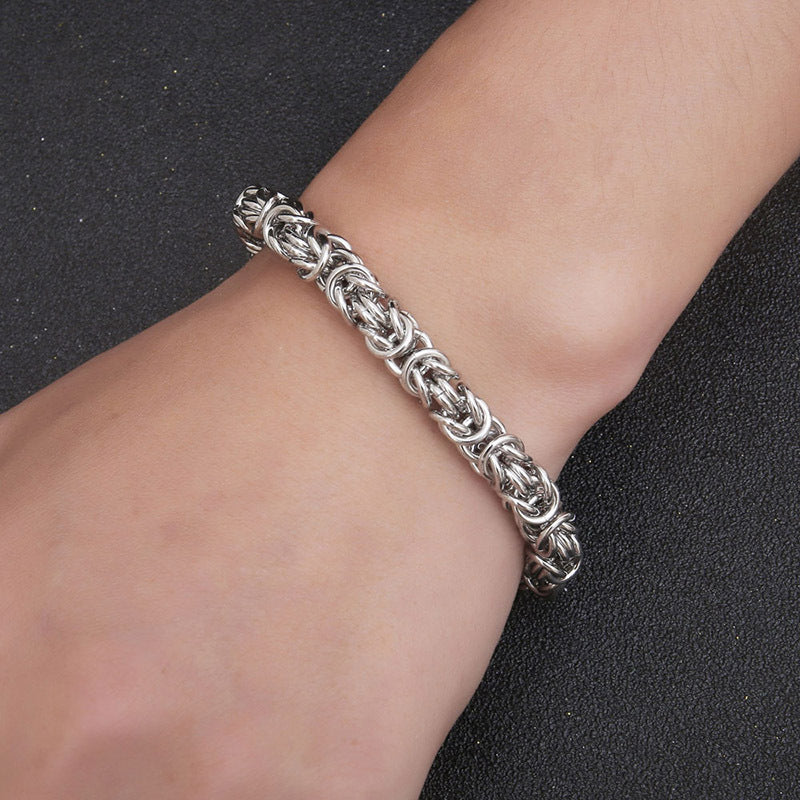 Close up of Mens Byzantine Chain Bracelet