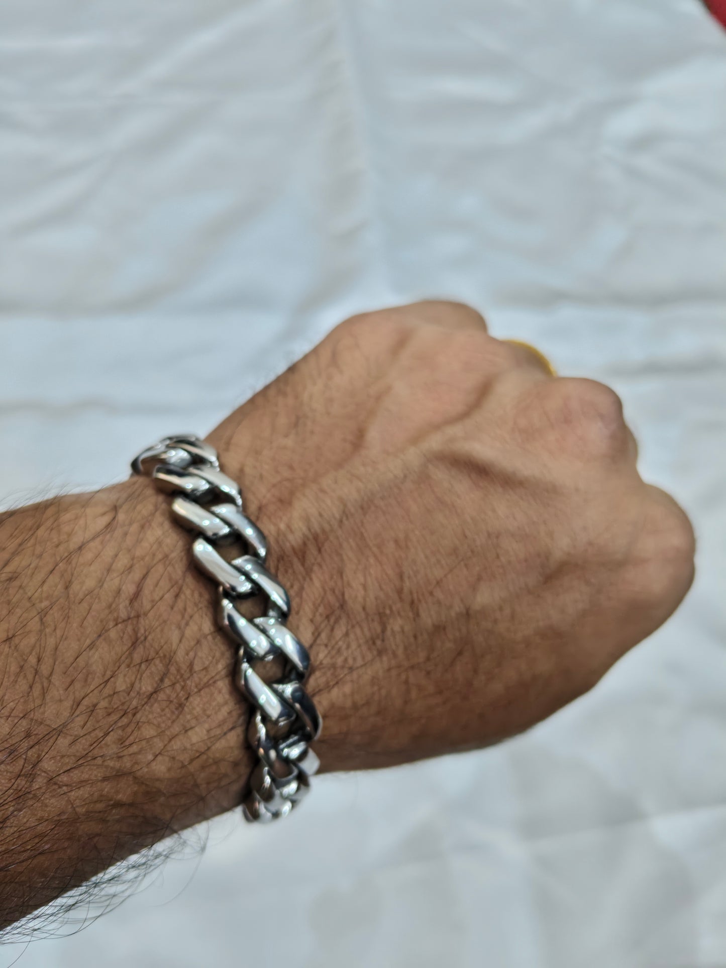 Man wearing Mens Heavy Curb Streetwear Bracelet