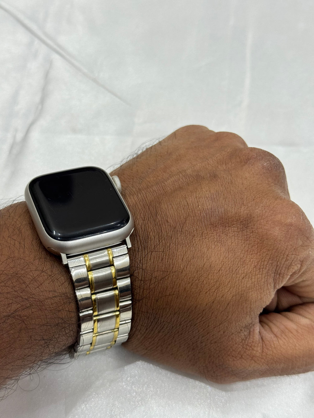 Model wearing Two-Tone Link Band
